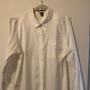 Eddie Bauer wrinkle free shirt